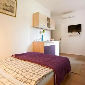  Appartement Centar 2 Private With Ensuite And Kitchenette Croatie